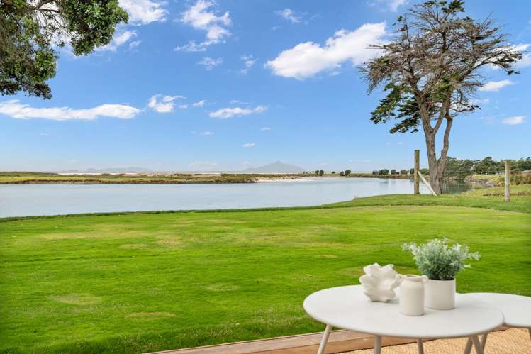 281 Cove Road Waipu_12