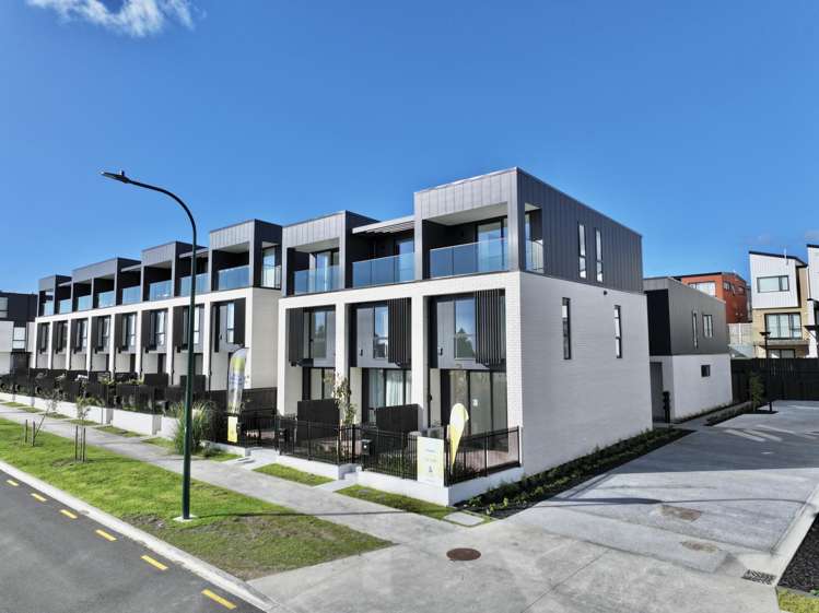 92 Whakatupu Road Flat Bush_10