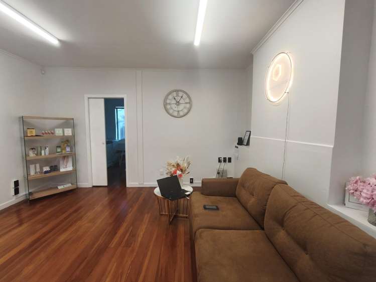 C/7 Hurstmere Road Takapuna_1