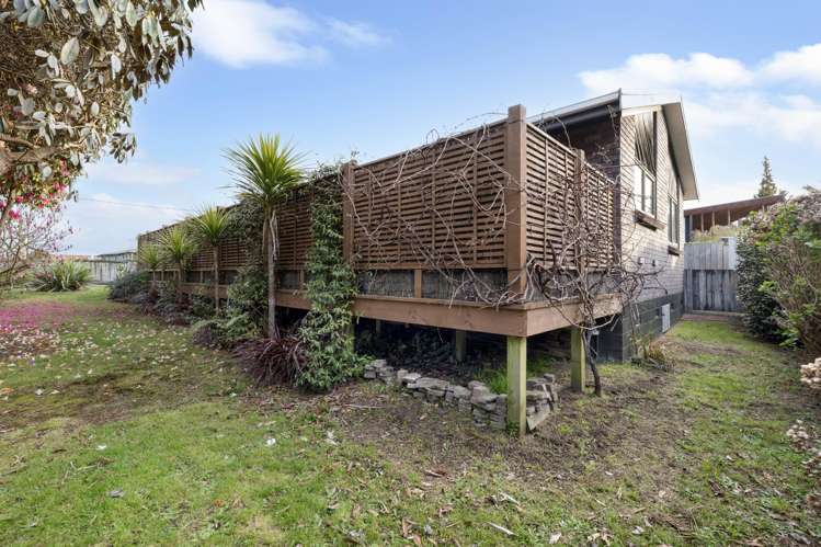 12b Tapsell Road Fairy Springs_17