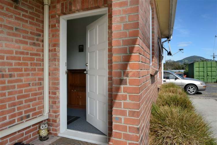 7 Neill Street Green Island_5