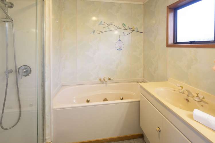 18 Pine Avenue Henderson_18