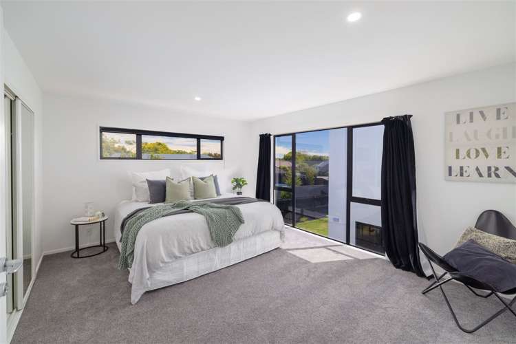 11 Travis Country Drive Burwood_14