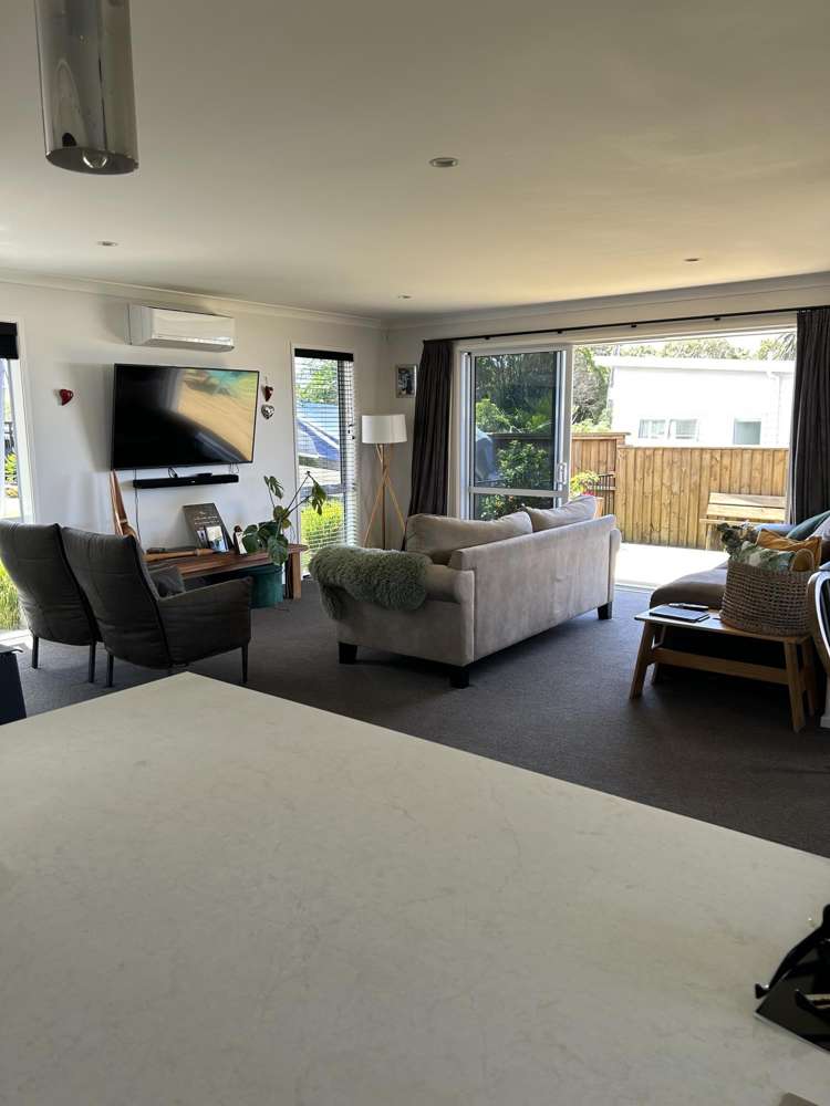 55 Athenree Road Athenree_4