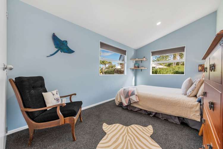 12 Blakewell Place Beachlands_22