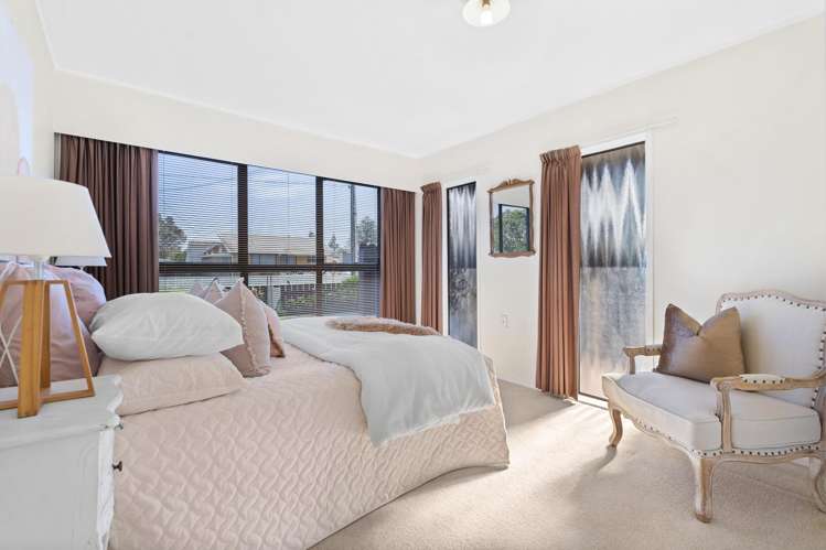 2 Empire Road Orewa_9