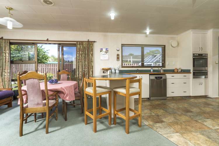 14 Starveall Street Brightwater_21