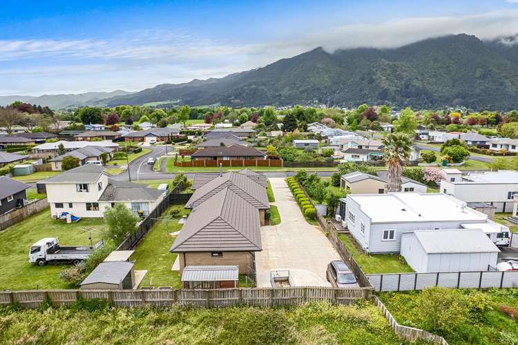 3 Sundale Drive Te Aroha_21