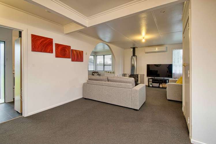 66 Liverpool Crescent Flaxmere_3