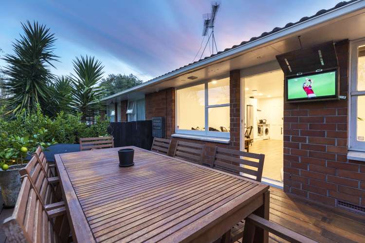 1/25 Lagoon Drive Panmure_14