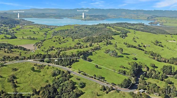 585 West Coast Road_0