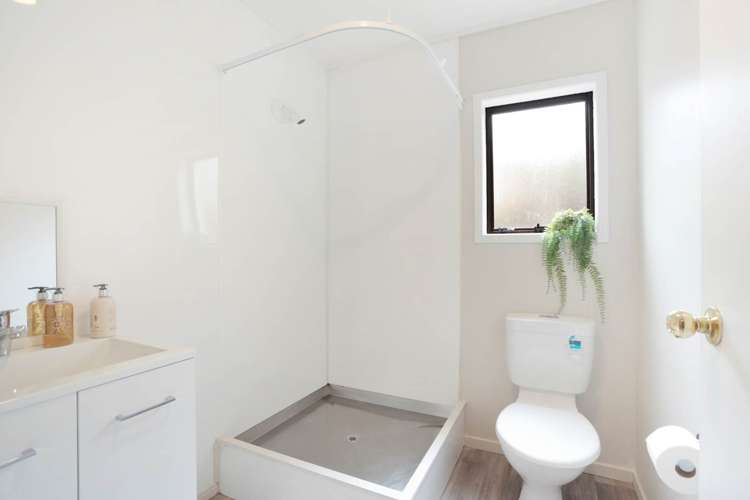 15 Petrel Place Massey_19