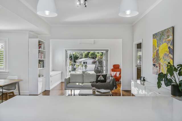 8 Rambler Crescent Beach Haven_3