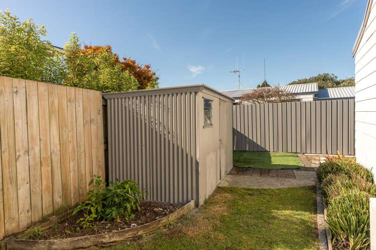 8c Macdonald Road Glenview_13