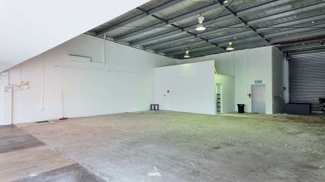 4/4 Freeman Way Manukau_4