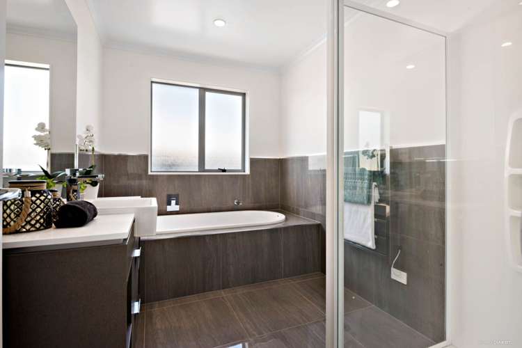 76 Mackay Drive Greenhithe_11