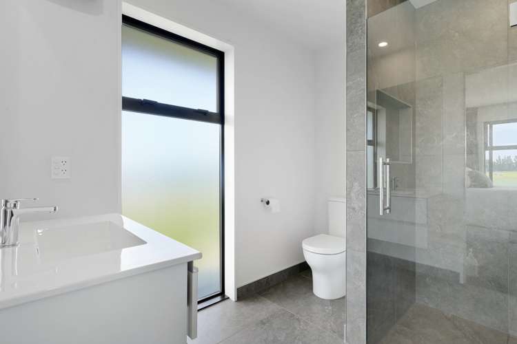 64 Bruces Road Sefton_10