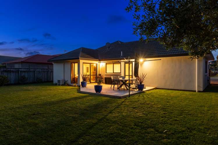 94 Weggery Drive Waikanae Beach_24