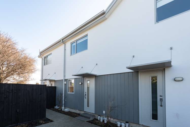 8/51 Hills Road Edgeware_13