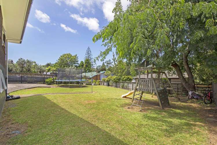 121 Hutchinsons Road Bucklands Beach_19