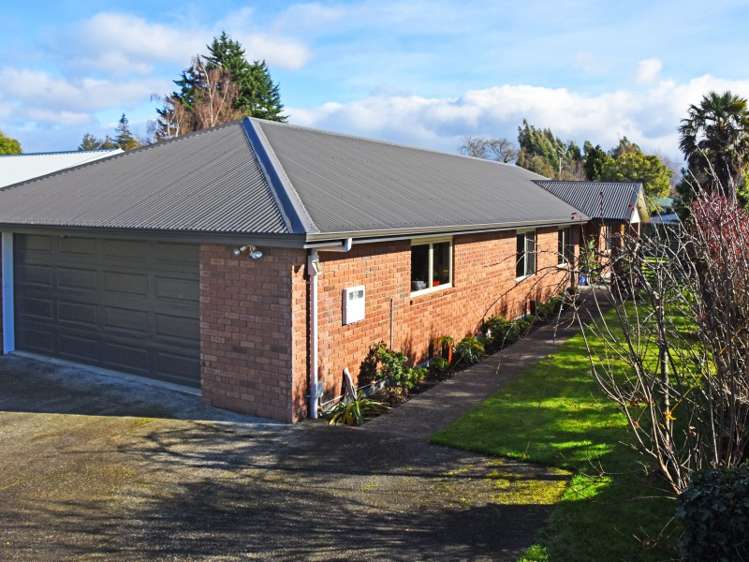 13 Nash Place Masterton_15