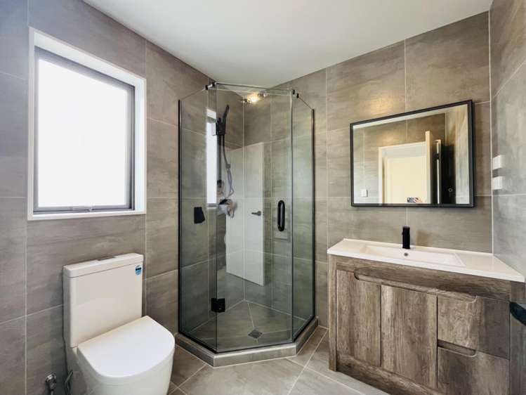 12a Massine Place Randwick Park_11