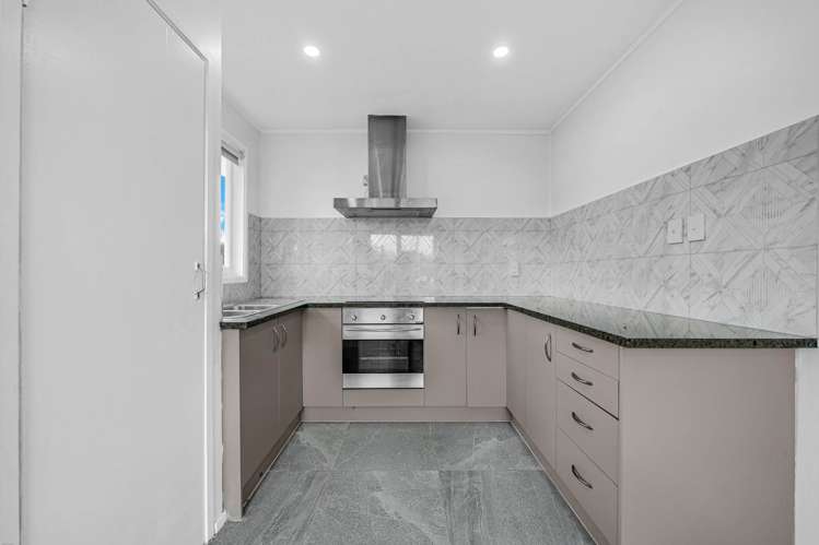19 Ribblesdale Raod Henderson_6