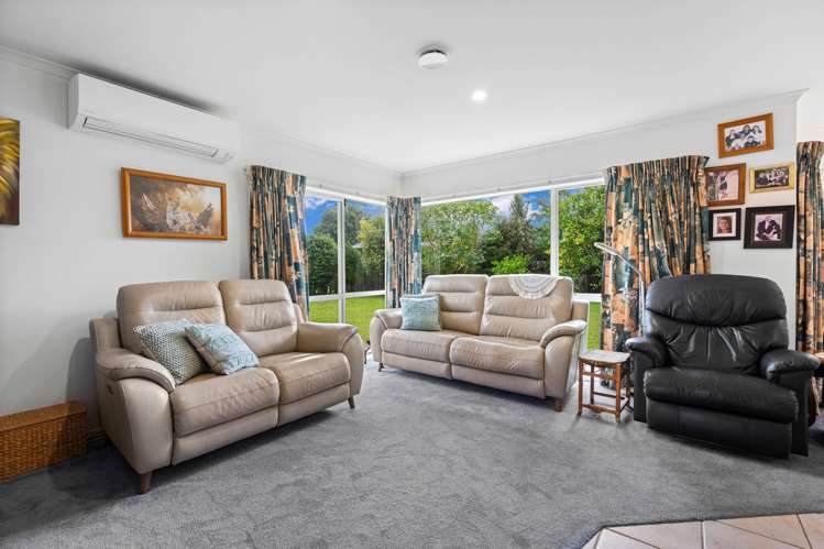 13 Beverley Crescent Maungatapere_6