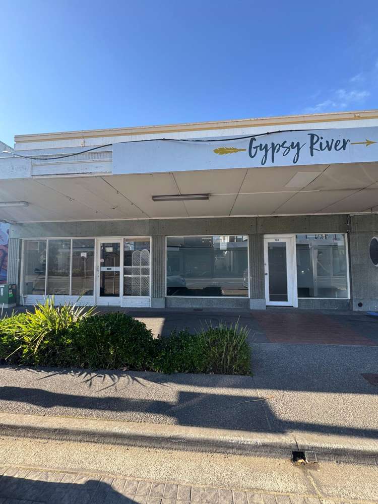 200 Heretaunga Street East_0