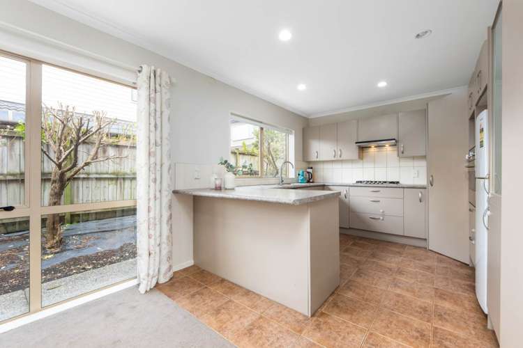 6 Stornaway Drive Flat Bush_8