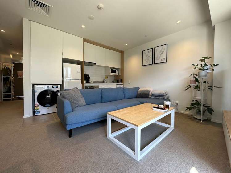 202/4 Bluegrey Avenue Stonefields_1