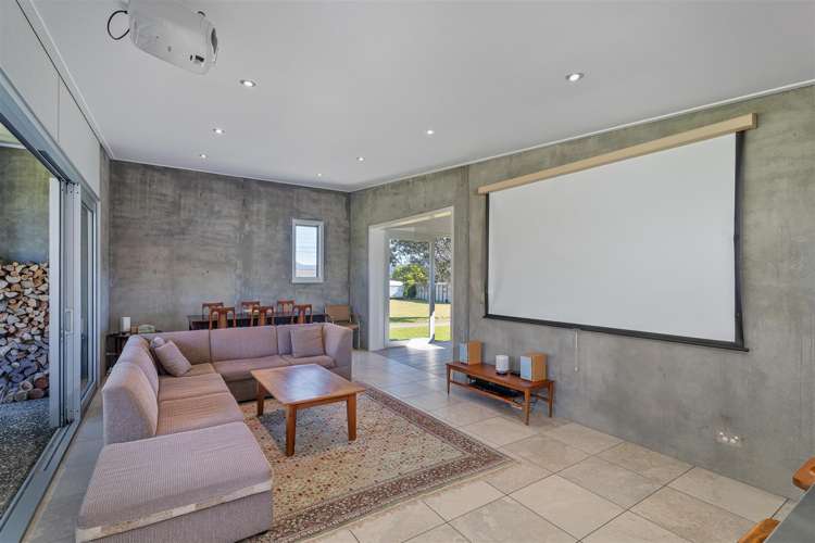 111 Kauri Crescent Matarangi_5