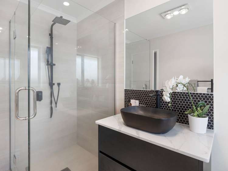 32 Waireka Rd Rototuna_30