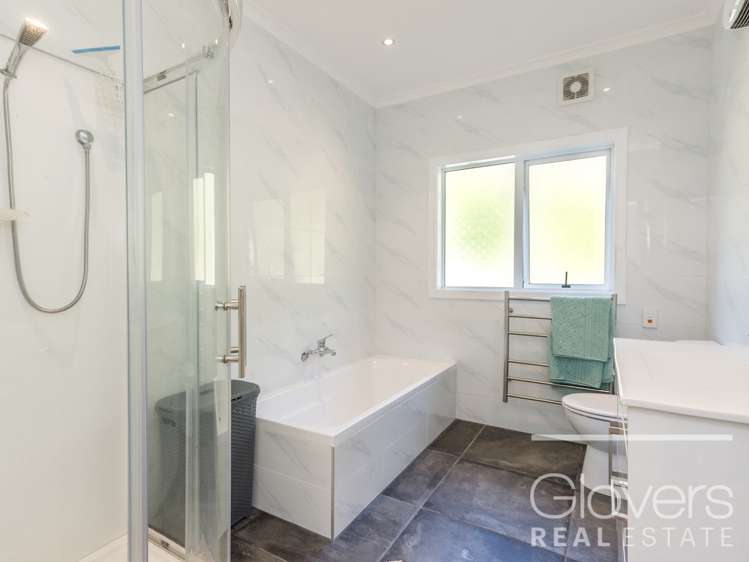 8 Duffy Road Waitakere_11