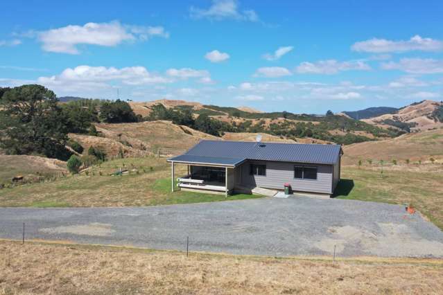 1075 Waingaro Road Glen Massey_1