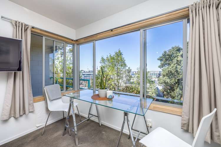 208/2 Maungawhau Road Epsom_3