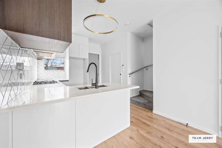 2/4 Ranier Street Ellerslie_10