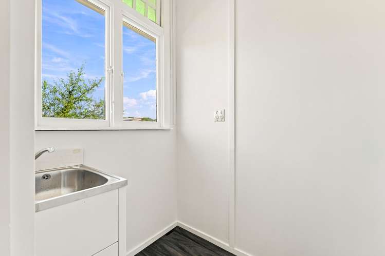 1 Karewa Street Castlecliff_12