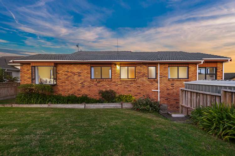 5 Seagrove Road West Harbour_23