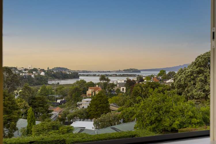 42 Arney Crescent Remuera_2