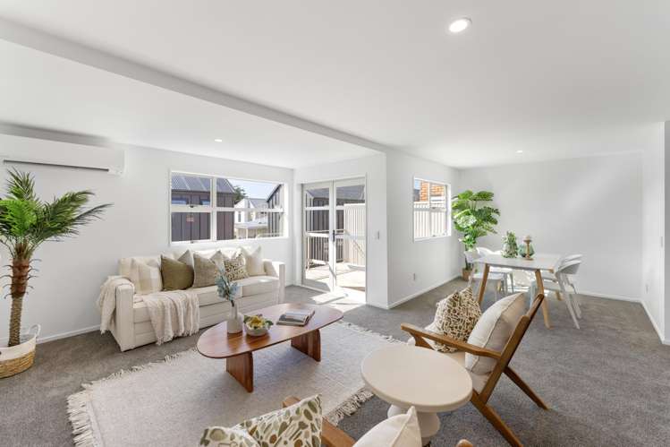 5/55 Thackeray Place Waltham_4