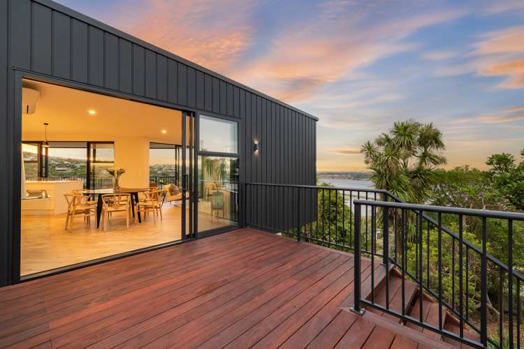 15 Inverness Lane Redcliffs_15