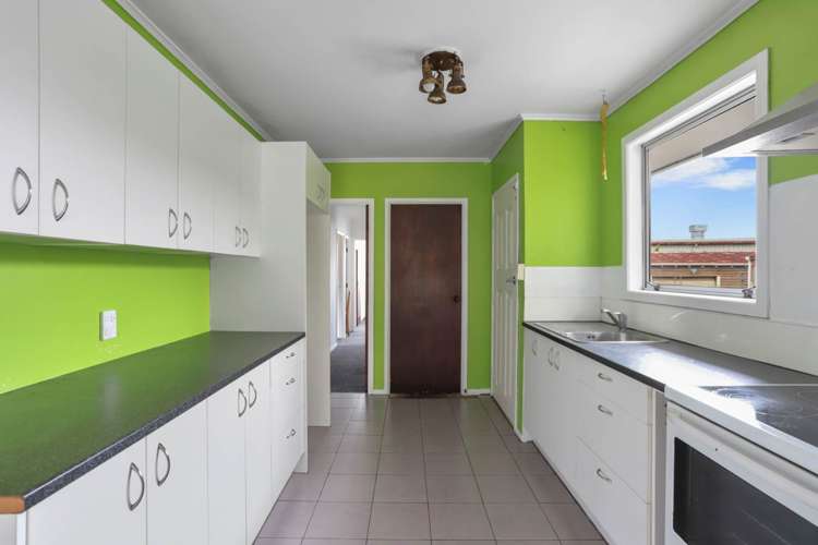 6 Finlow Drive Te Atatu South_9
