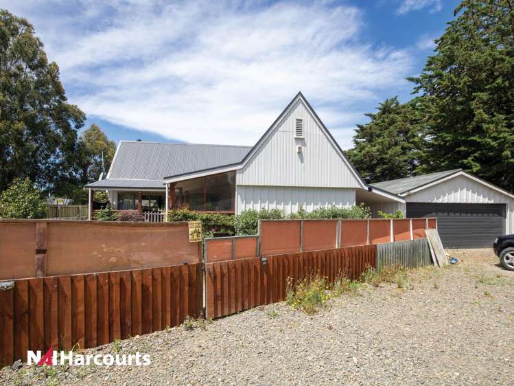 14 Ashworths Beach Road Leithfield_21