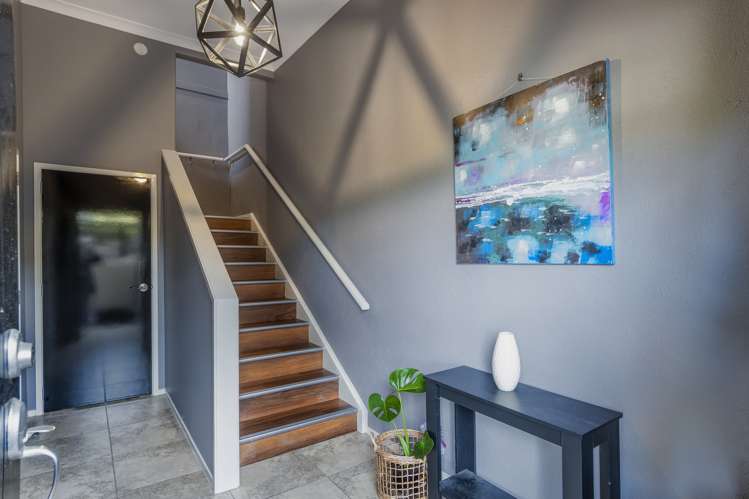 22d Sheppard Street Gate Pa_13