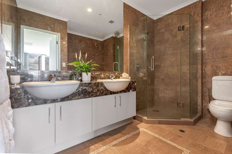 803/135 Grafton Road Grafton_7