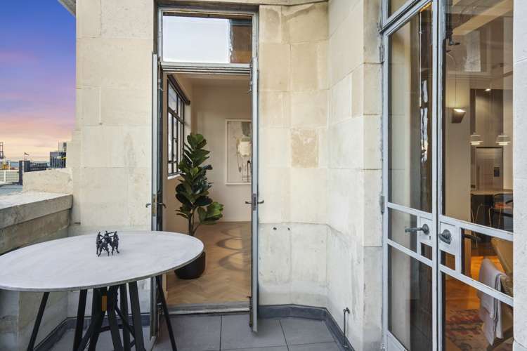 7a/22 Queen Street Auckland Central_10