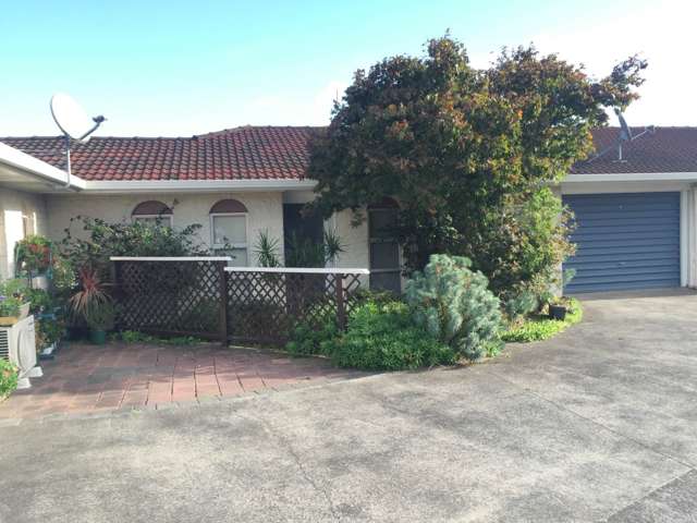 5/2 Regent Street Papatoetoe_1