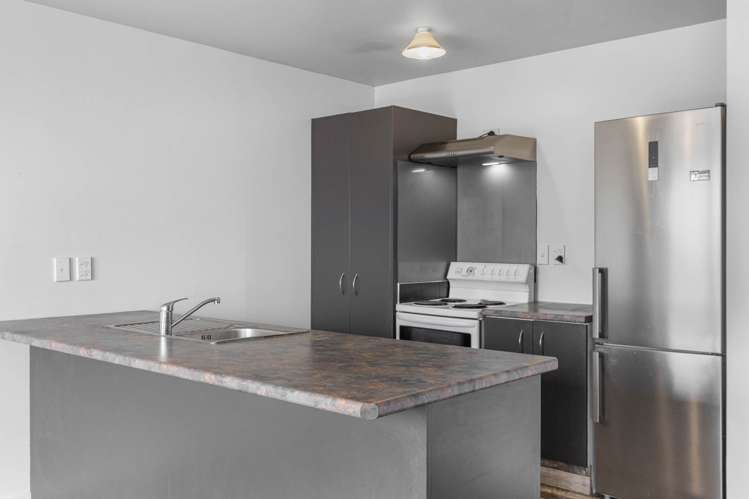 1a/10 Corban Avenue Henderson_5