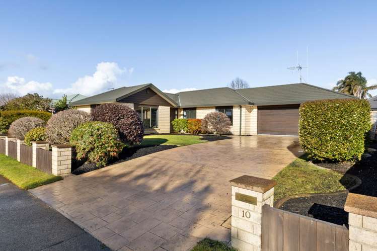 10 Cairns Crescent_0
